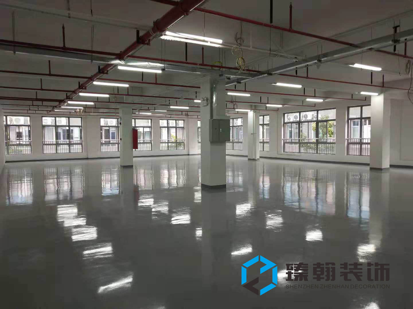 1800㎡坪山聚龍山廠房裝修