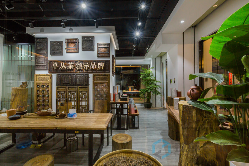 100平千庭單從店面裝修