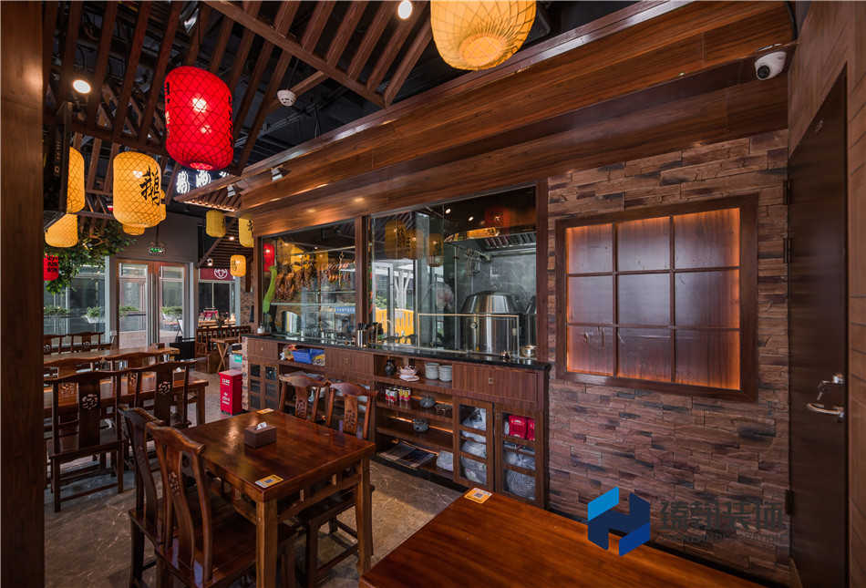 100平南山前海鵝滿分店設計裝修