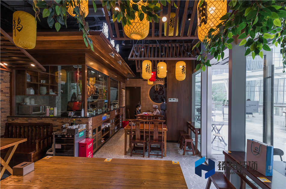 100平南山前海鵝滿分店設計裝修