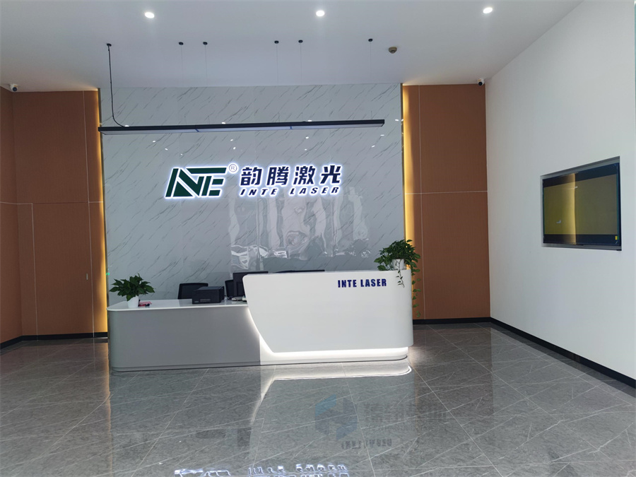 3000㎡深圳韻騰激光廠房，展廳，辦公室設計裝修